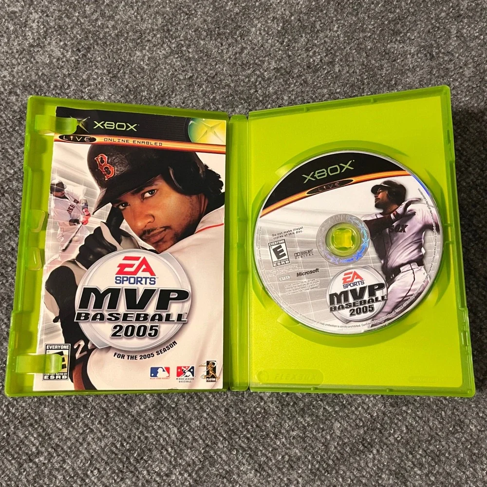 EA Sports MVP Baseball 2005 Original Microsoft Xbox Game Manny Ramirez CIB